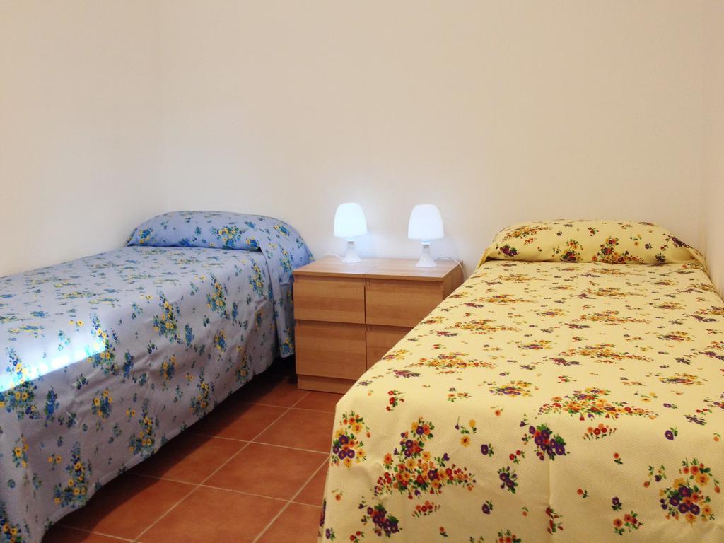 La Giara - Holiday Apartments Sampieri Rum bild