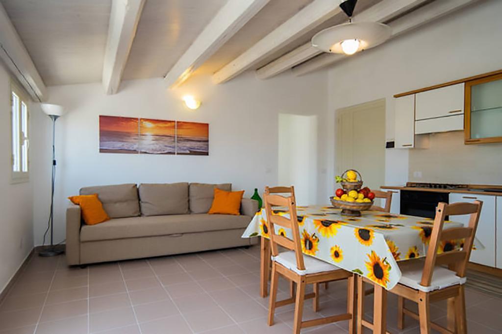 La Giara - Holiday Apartments Sampieri Exteriör bild